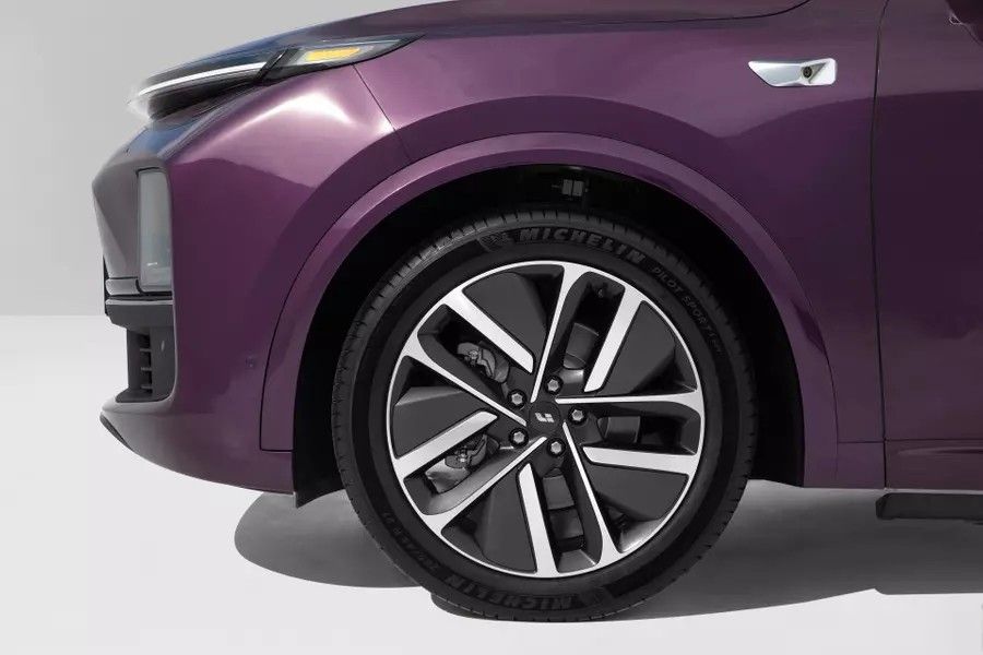 Автомобиль Li auto L9 4wd Max