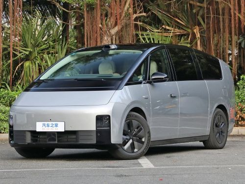 Новый автомобиль Li auto Mega 4wd Ultra