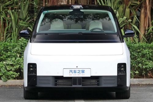 Новый автомобиль Li auto Mega 4wd Ultra