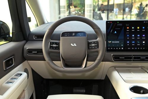 Новый автомобиль Li auto Mega 4wd Ultra