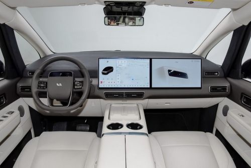 Новый автомобиль Li auto Mega 4wd Ultra