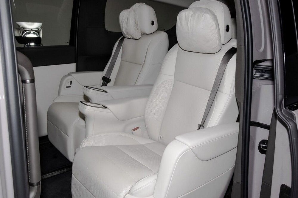 Новый автомобиль Li auto Mega 4wd Ultra